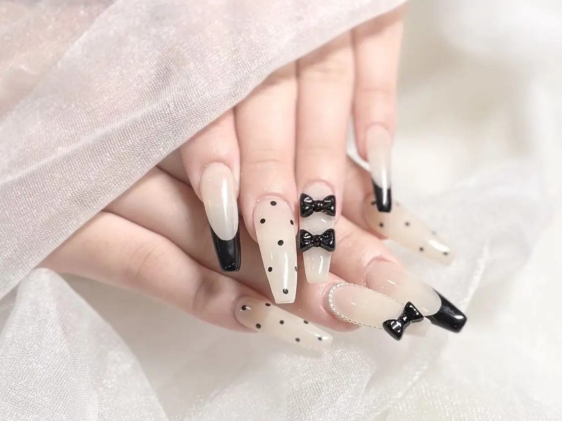 ネイル アートネイル ネイルチップ Nail💅ANDY 当日予約⭕️難波すぐのネイルデザイン