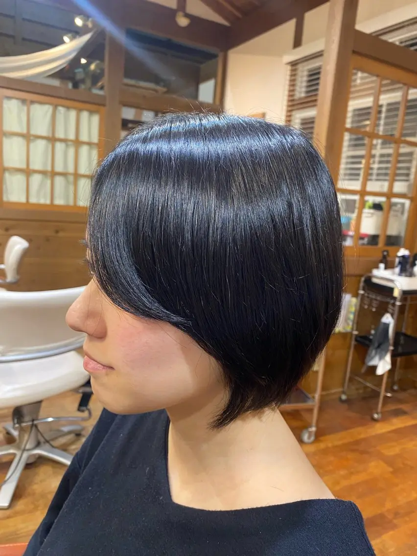 ショート 平塚 遥菜のヘアスタイル