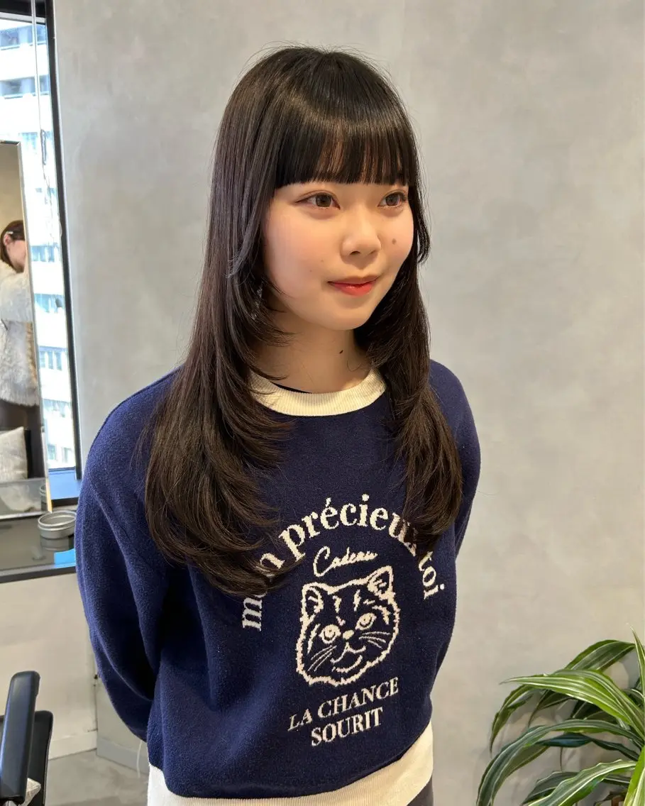 セミロング カラー Hatsune 🐯レイヤーカットのヘアスタイル