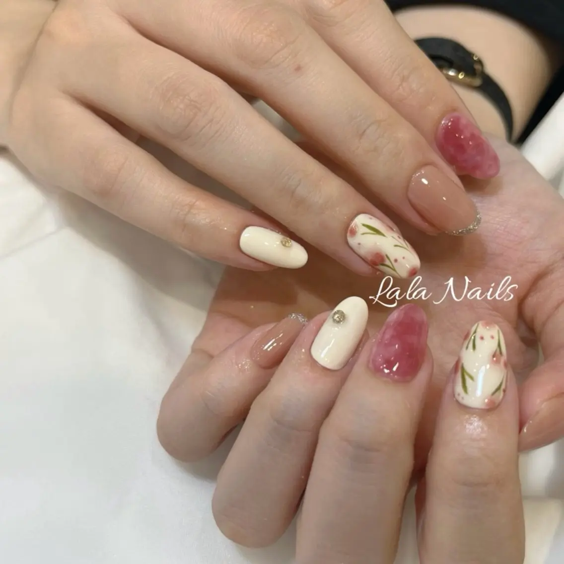 ネイル アートネイル チークネイル フレンチネイル グラデーション ハート Akina Nail 亀戸のネイルデザイン