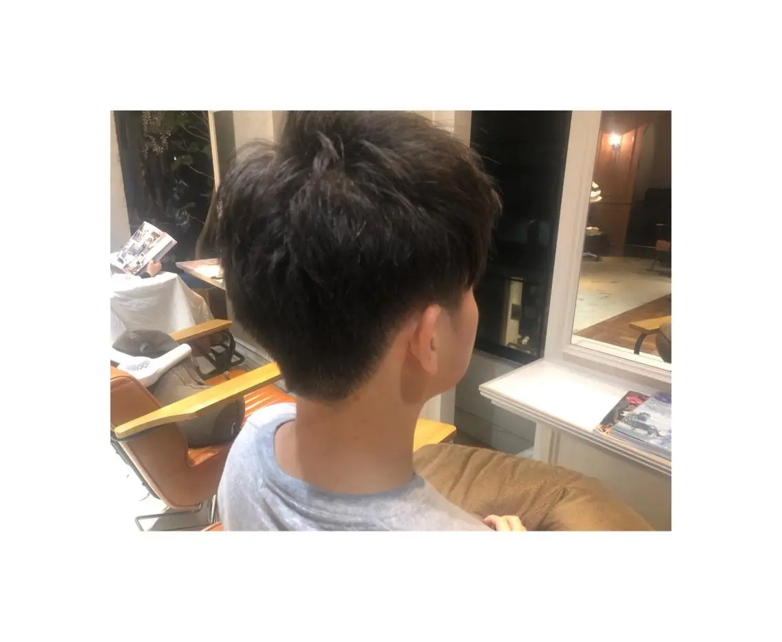 メンズ ツーブロック 刈り上げ 甲斐 みづきのヘアスタイル