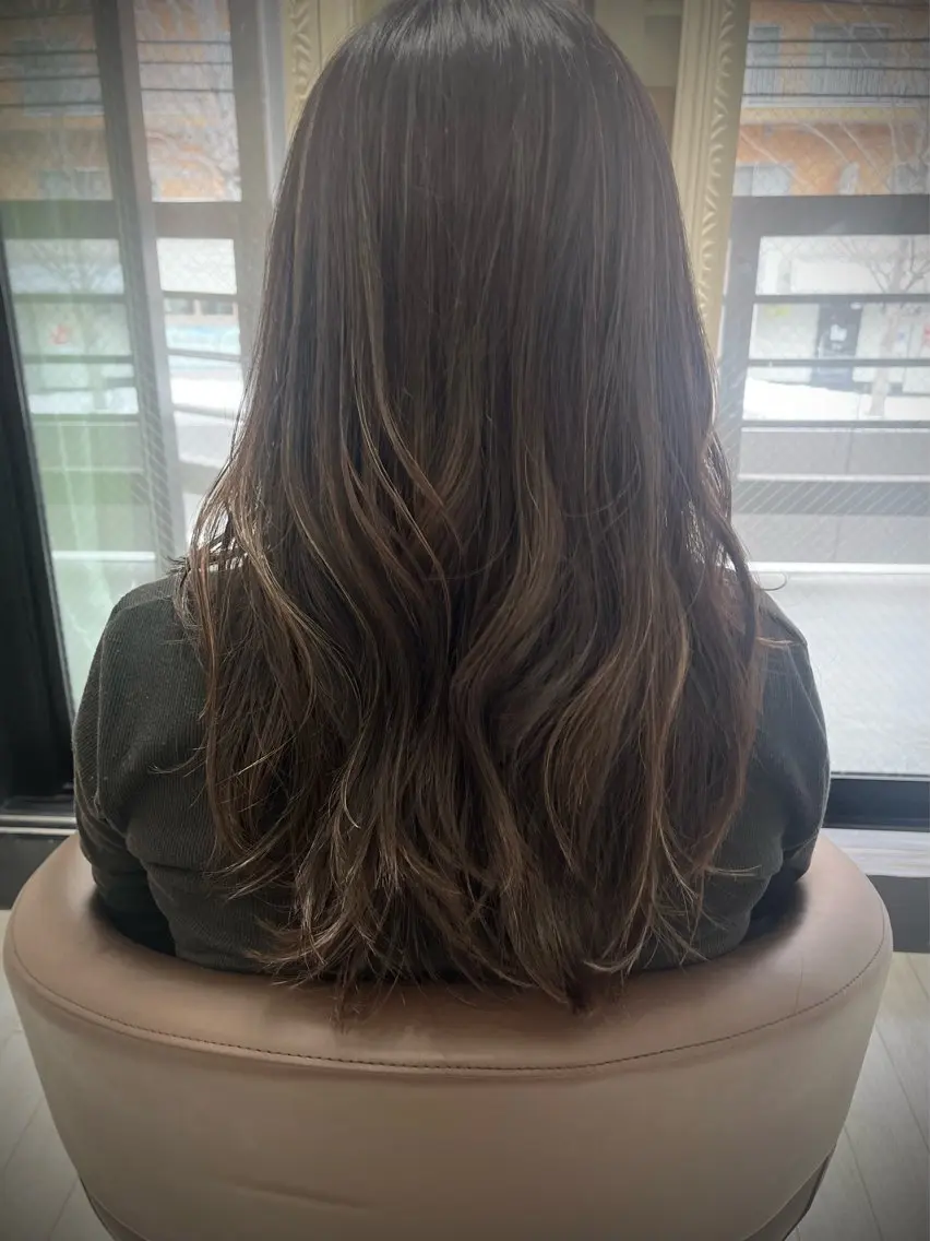 ロング カット ヘアカラー ママ美容師 *ヒマワリのヘアスタイル