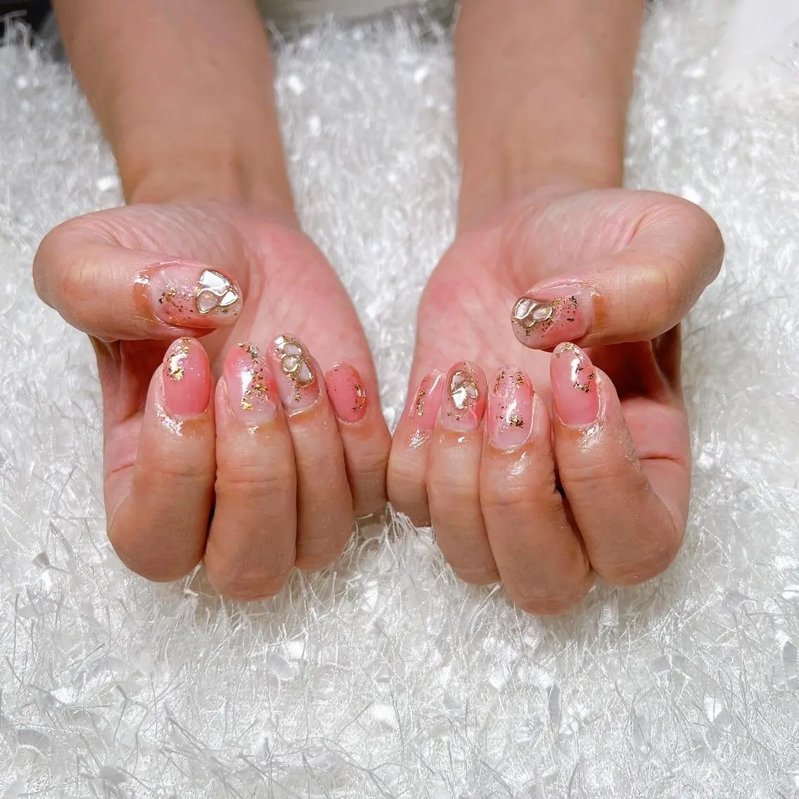 ネイル オーロラネイル 長さ出し ジェルネイル グラデーション 韓国ネイル ハンドネイル Nail&eye Belire 新宿のネイルデザイン