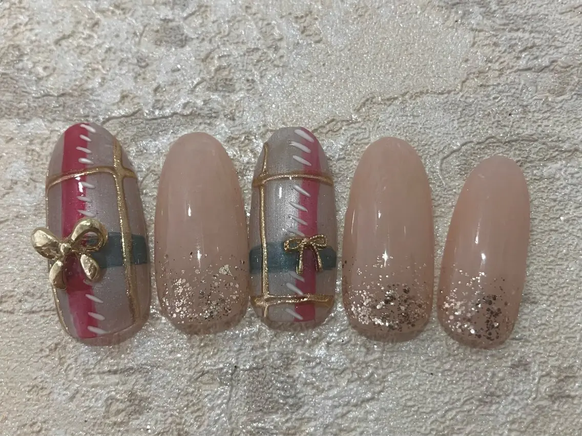ネイル ハンドネイル Noa新越谷 Makikoのネイルデザイン
