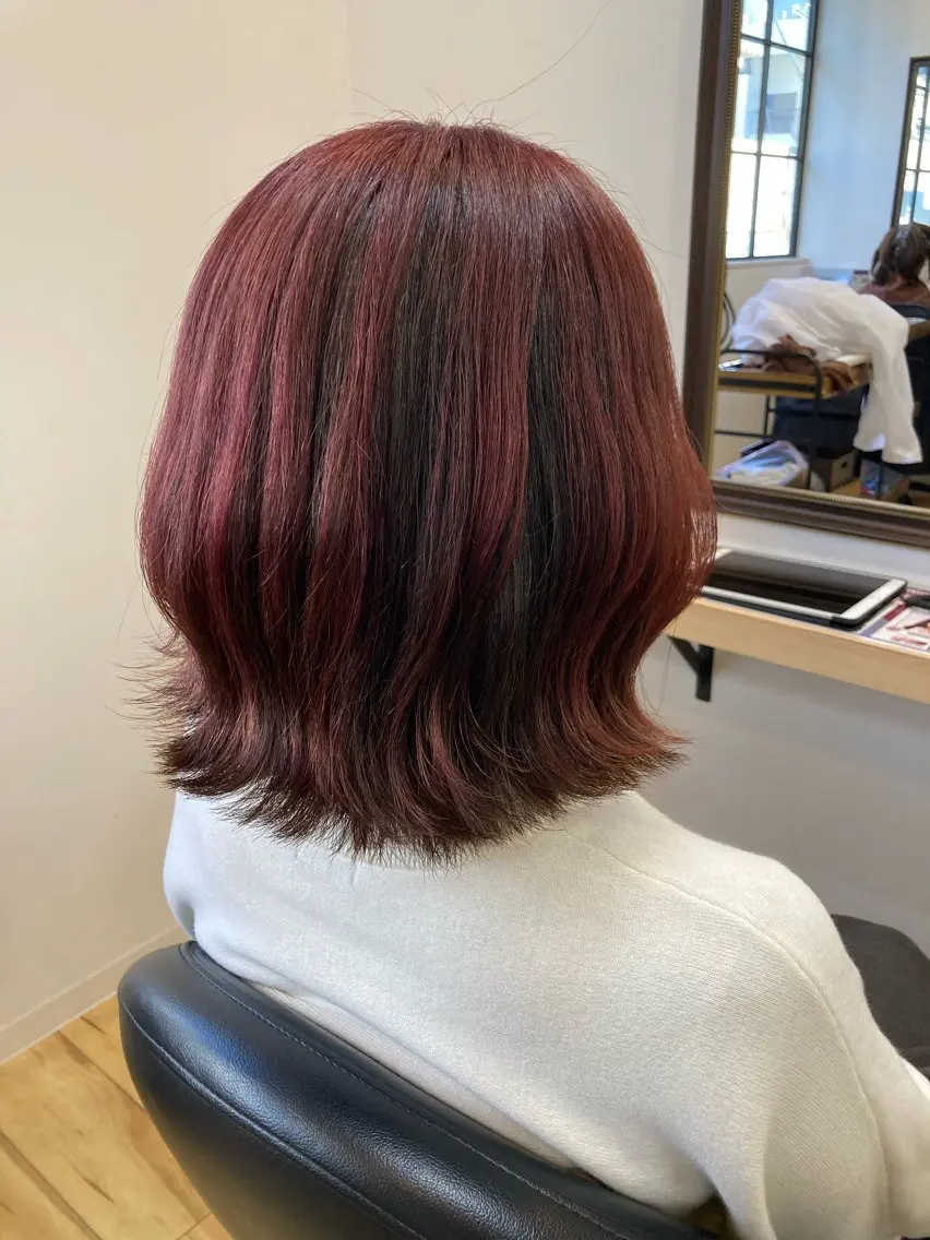 ミディアム カラー ボルドーカラー ヘアカラー 大野 まゆのヘアスタイル