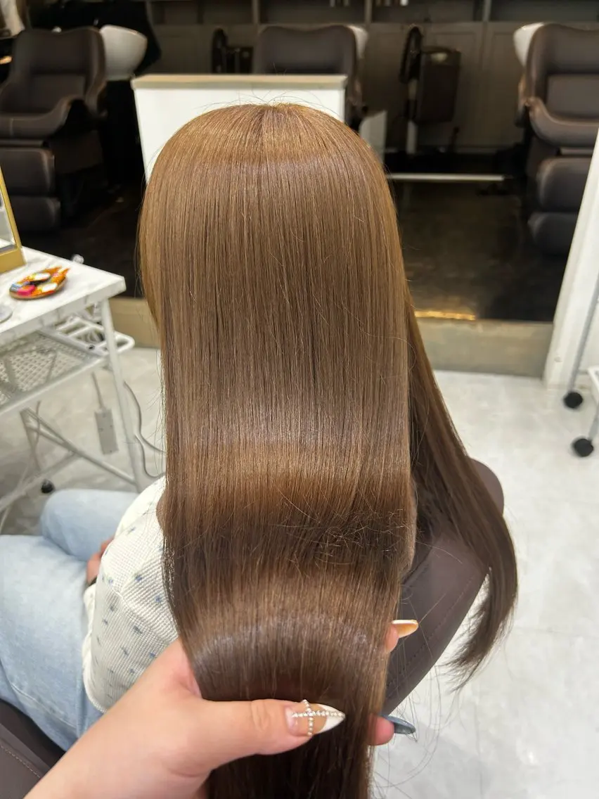 ロング カラー ヘアアレンジ ヘアカラー トリートメント ヘアセット ブリーチなしカラー/ ブラウン/レイヤーのヘアスタイル