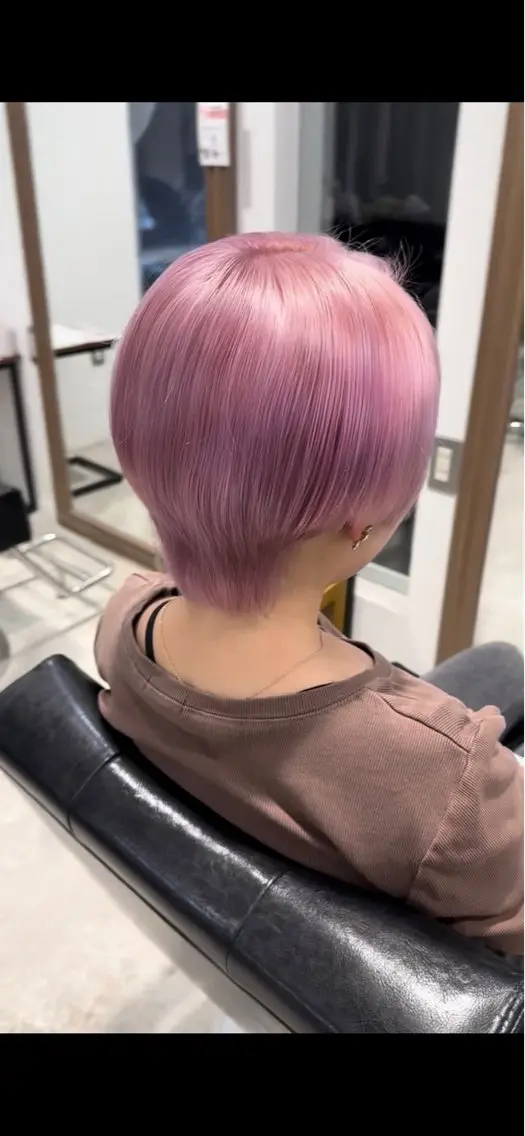 ショート カラー ブリーチ ケアブリーチ ハイトーンカラー ピンクカラー ショートヘア 髙木 利央のヘアスタイル