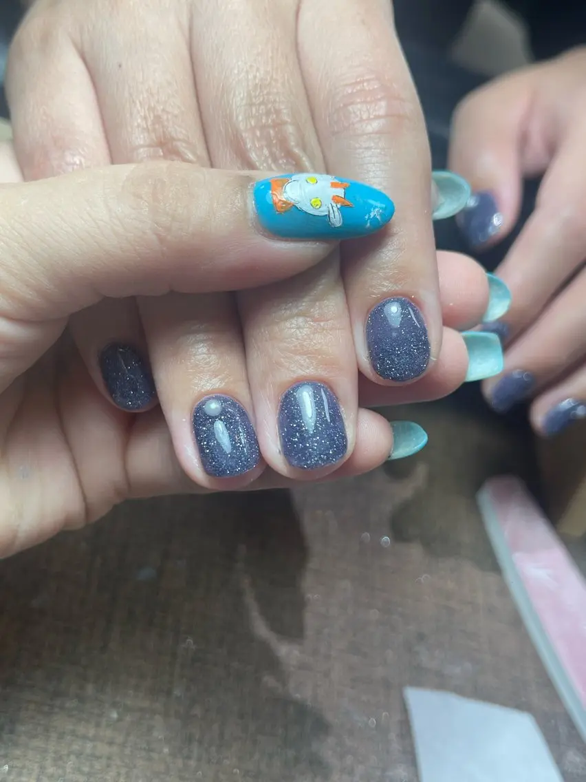 ネイル グラデーション ラメ(グリッター) マグネットネイル ミラーネイル ニュアンスネイル ハンドネイル Lumi de nailsのネイルデザイン