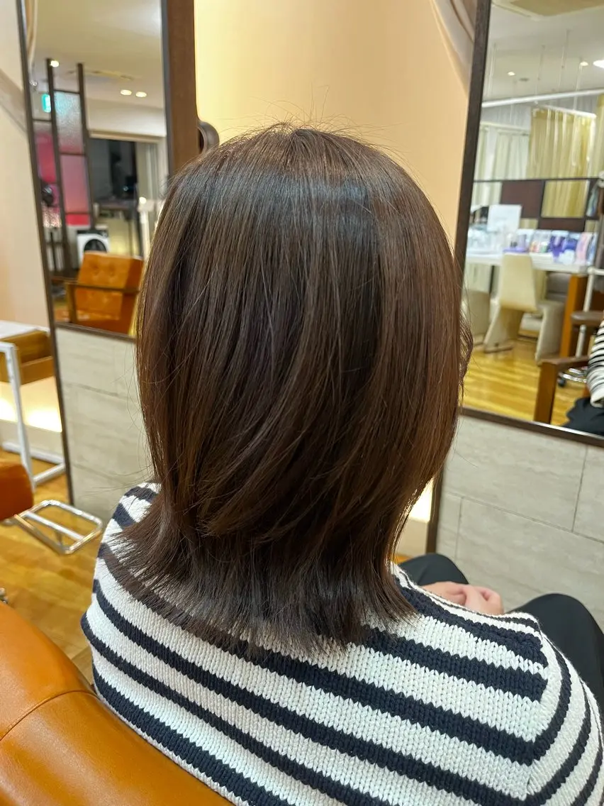ミディアム カラー ブラウンカラー くびれヘア レイヤーカット カット ヘアカラー 河内花園駅/ 片岡のヘアスタイル