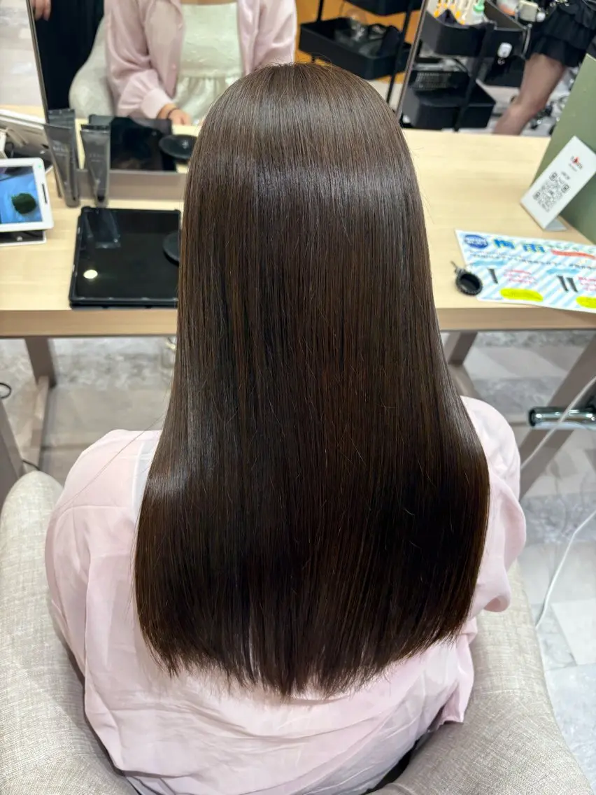 ロング ヘアカラー tokute 片岡心🐥のヘアスタイル