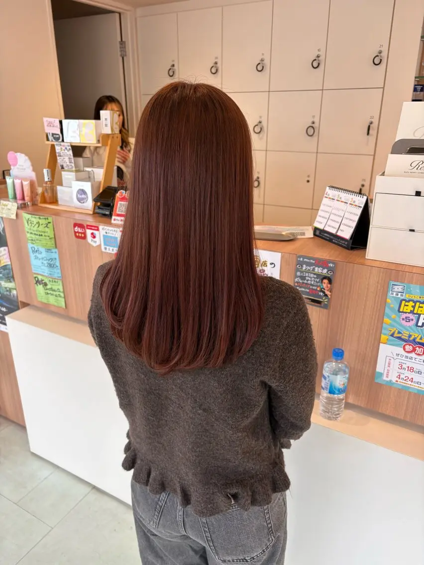 ロング カット ヘアカラー トリートメント 越智 咲穂のヘアスタイル