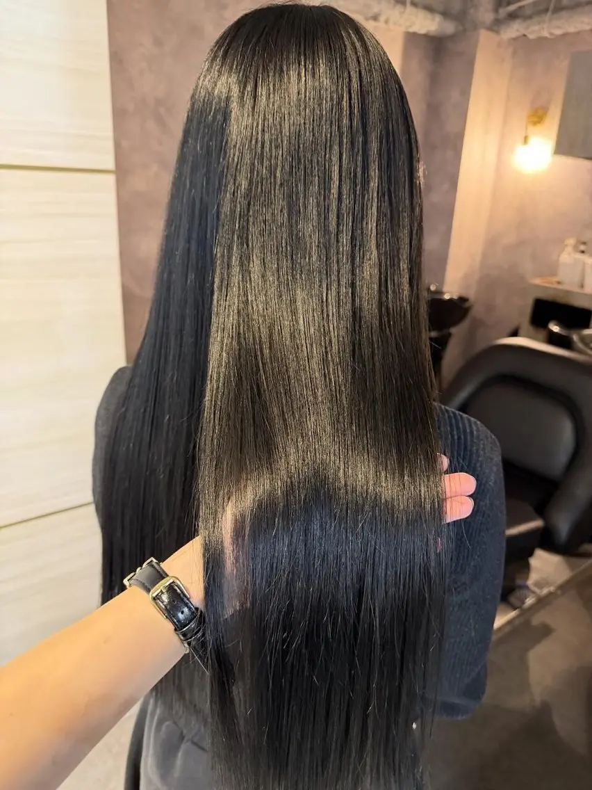 ロング カラー ヘアカラー 🎀🎶はがりな ワンカラー💝のヘアスタイル