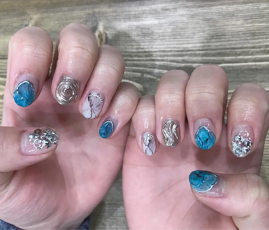 ネイル nailartist lisaのネイルデザイン