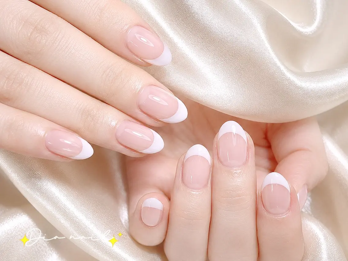 ネイル 韓国ネイル マグネットネイル ニュアンスネイル 夏ネイル ワンホンネイル ハンドネイル Di'a nail ネイルサロンのネイルデザイン