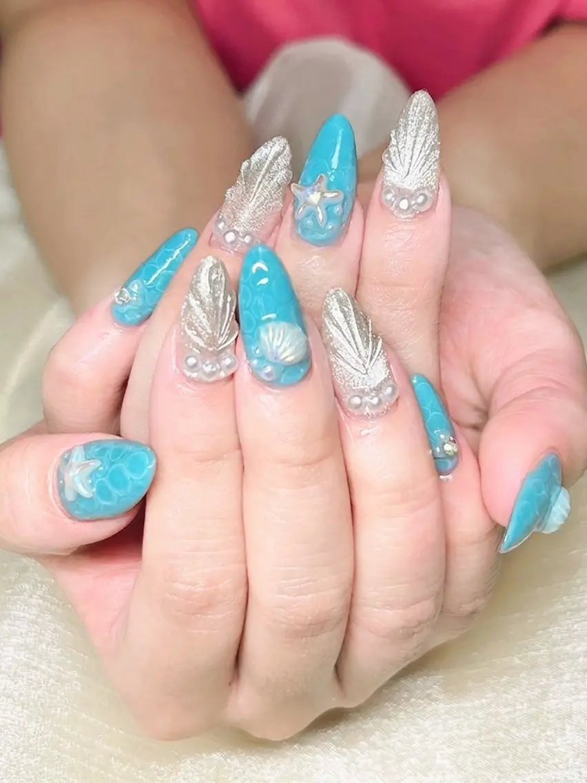 ネイル グラデーション 持ち込み LUKA NAILのネイルデザイン