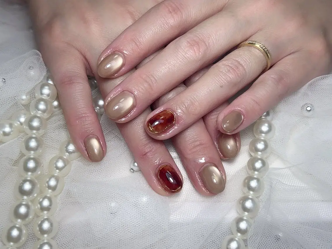 ネイル ハンドネイル NAIL CIRCLESのネイルデザイン