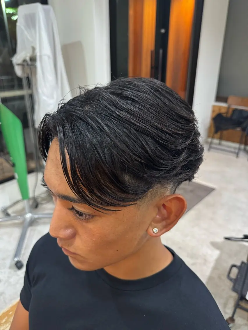 パーマ 安原 愛結羽のヘアスタイル