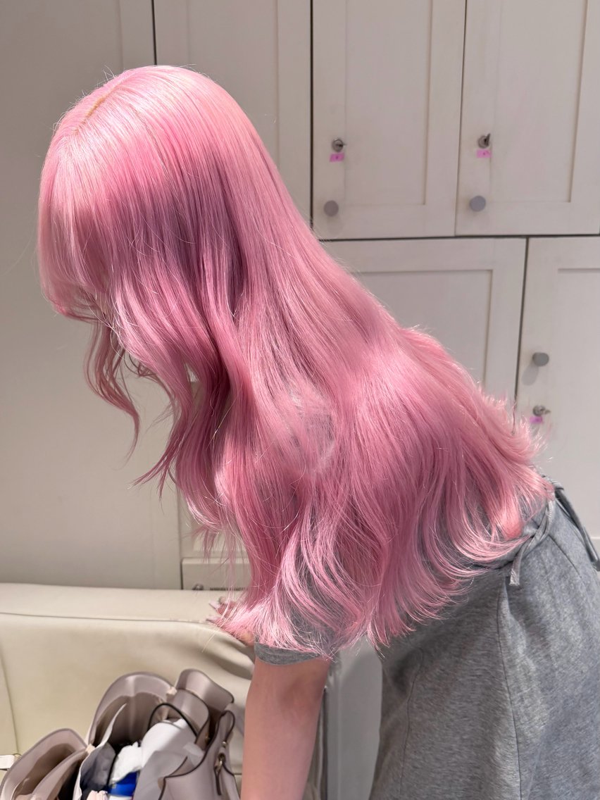 カラー ピンクカラー ホワイトピンク ヘアカラー 複雑履歴/縮毛矯正 ブリーチ/ikiRuのヘアスタイル