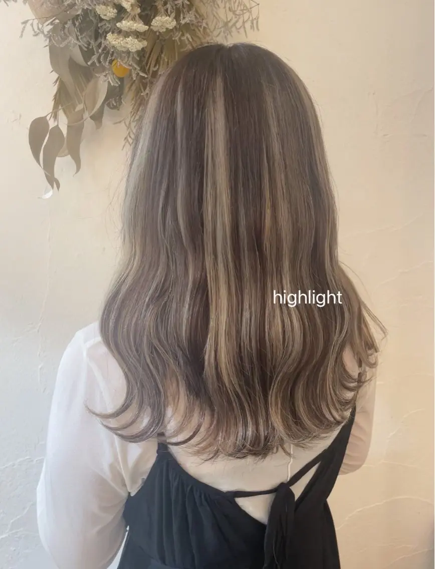 セミロング カラー ヘアアレンジ ブリーチ ハイライトカラー ハイライト 加藤あいり/大人 可愛いモテカラー♡のヘアスタイル