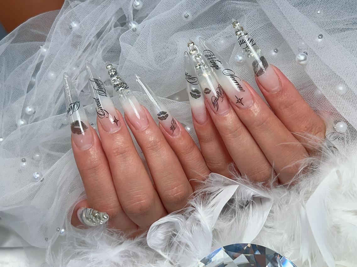 ネイル クリアネイル ハンドネイル Bijou Nails 有真のネイルデザイン