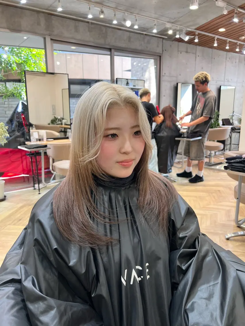 ロング カラー ヘアカラー kayo吉祥寺ブリー チモデル募集中✨のヘアスタイル