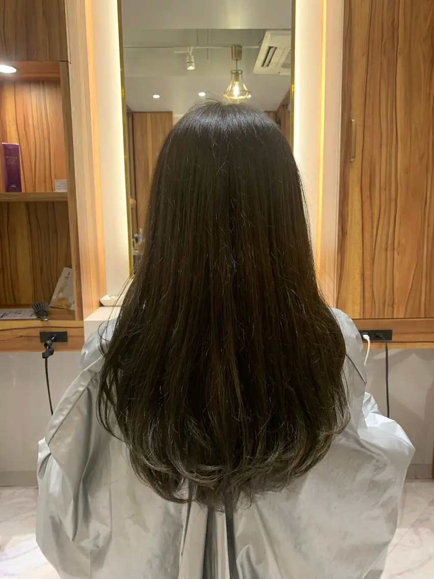 ロング カラー 🫧レディースショ ート🫧tomoのヘアスタイル