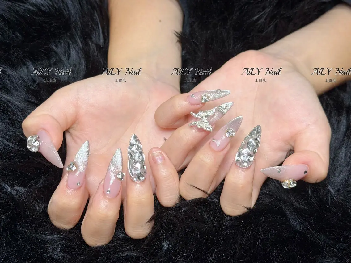 ネイル アートネイル ジェルネイル マグネットネイル ニュアンスネイル シンプルネイル ハンドネイル AiLy Nail 上野店のネイルデザイン