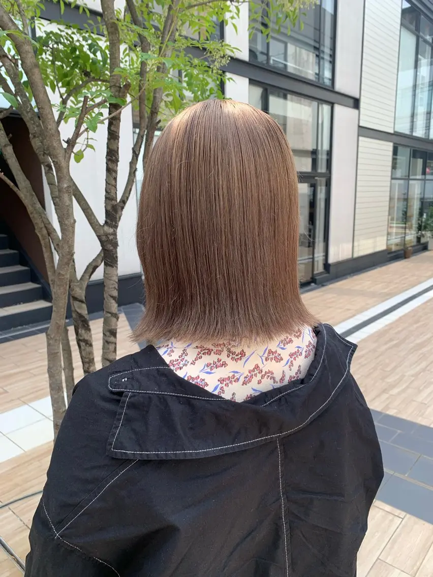 ミディアム カラー ヘアアレンジ ブリーチ カット ヘアカラー トリートメント yuka .のヘアスタイル