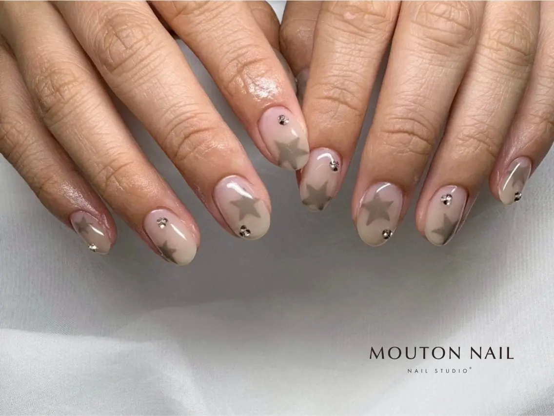 ネイル MOUTON NAIL梅田店のネイルデザイン