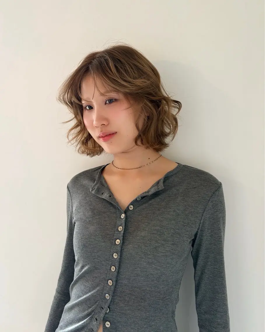 ミディアム ヘアカラー 🧣misaki 🧣のヘアスタイル