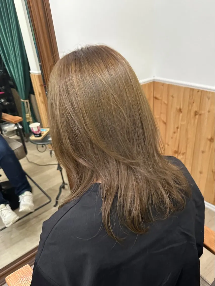 カラー misa 🌟のヘアスタイル