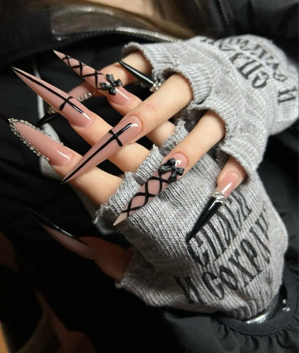 ネイル 韓国ネイル マグネットネイル 持ち込み ハンドネイル Dyo Nail_Royalのネイルデザイン