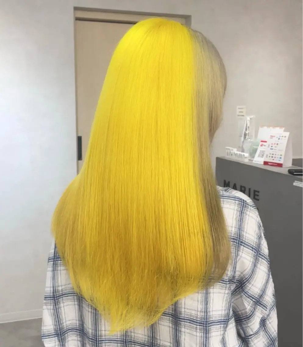 【⭐️3名様限定70％OFF⭐️】ダメージレスケアブリーチリタッチ➕カラー🩵💜の写真