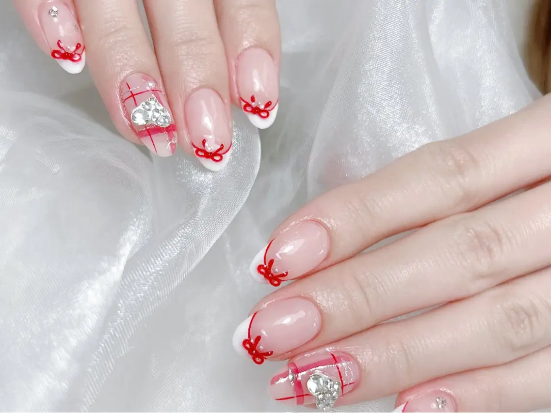 ネイル 成人式 ジェルネイル ロングネイル マグネットネイル ミディアムネイル ハンドネイル MoMoA Nail ネイル長さ出し専門店のネイルデザイン