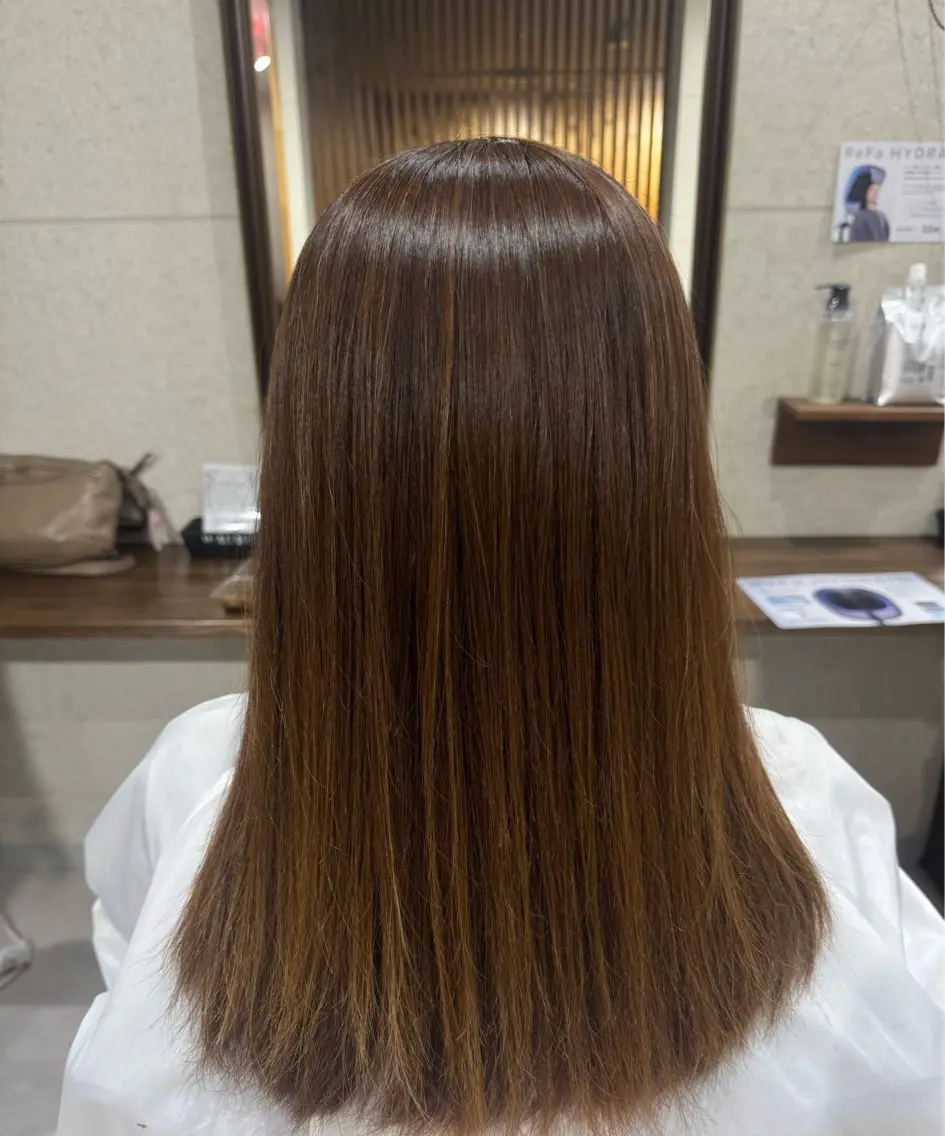 ロング カラー ヘアカラー 渡邉 吏央のヘアスタイル