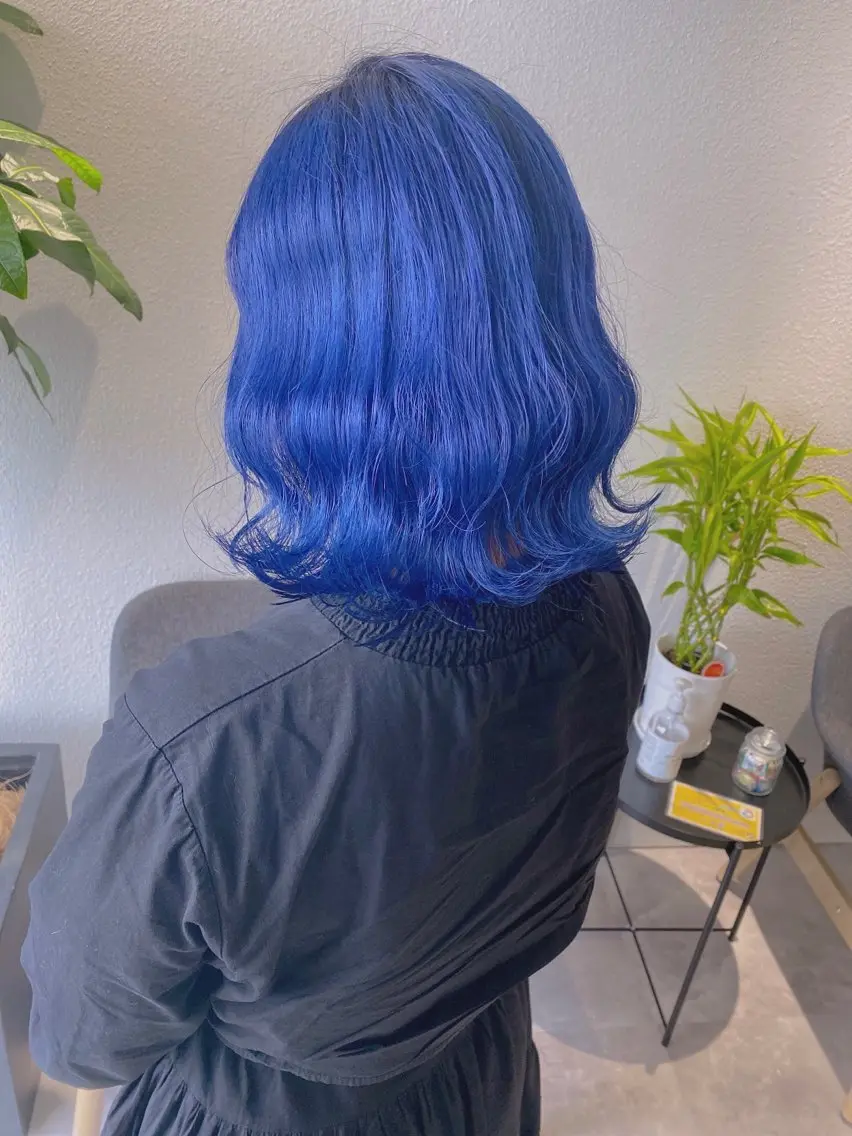 ミディアム カラー ブルーカラー ダブルカラー カット ヘアカラー トリートメント 山﨑 大暉【ダブルカラー】のヘアスタイル