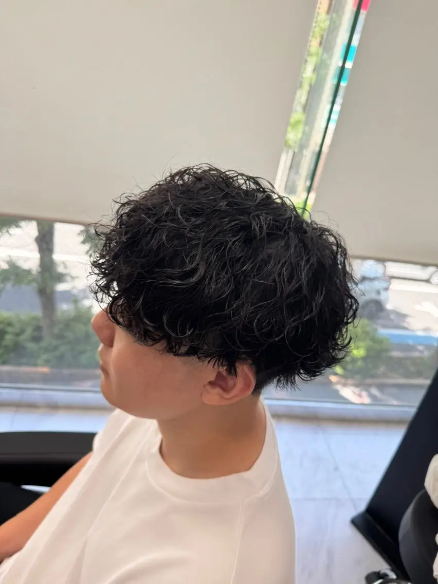 パーマ メンズ カット パーマ トリートメント 目黒 碧人のヘアスタイル