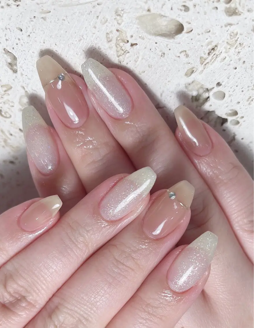 ネイル AURA NAIL 🌟鶴見店のネイルデザイン