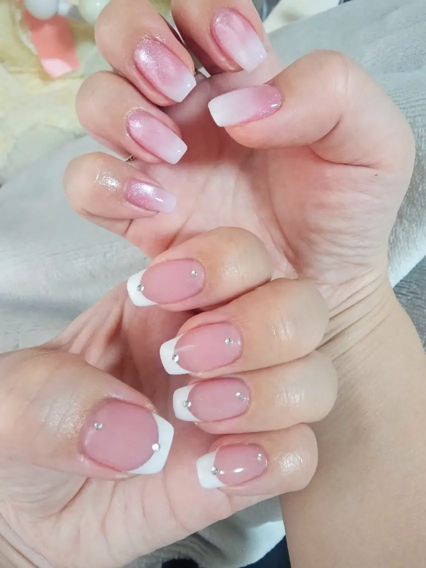 期間限定【オフなし】🌸フレンチネイル🌸の写真