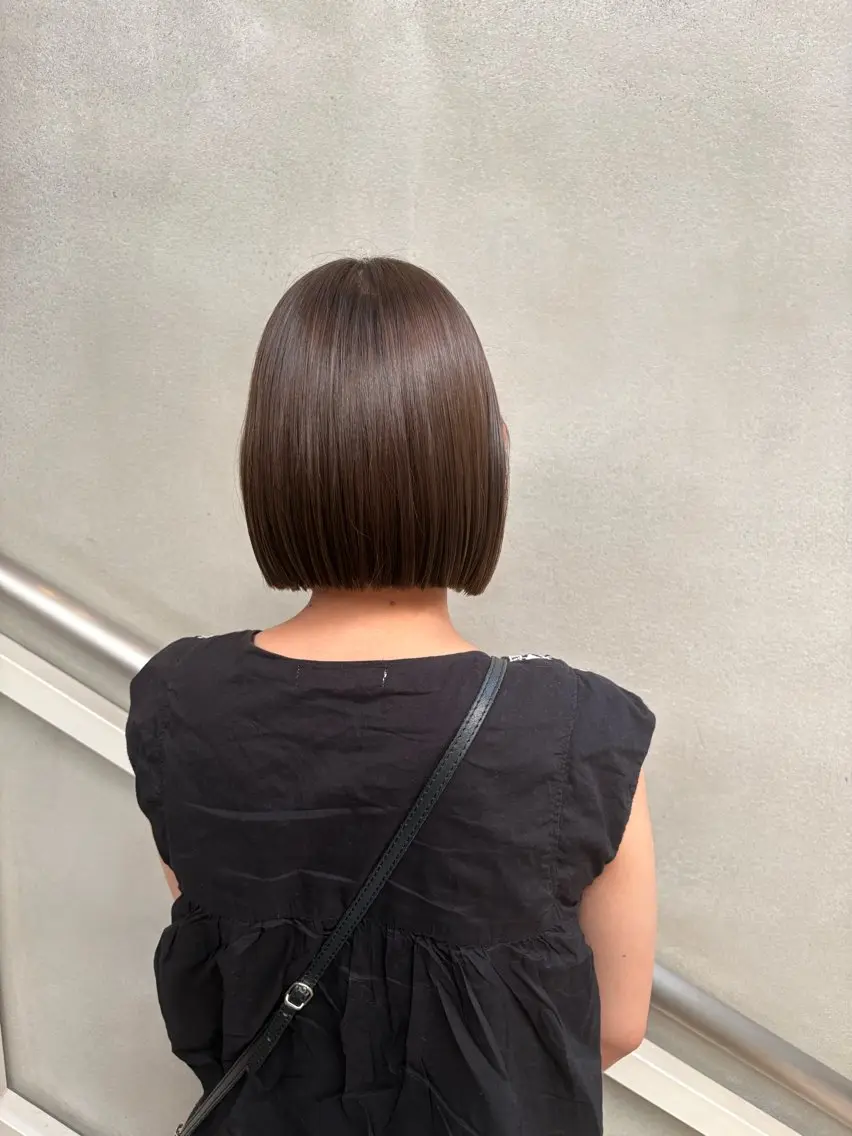 ショート カラー ベージュカラー オリーブベージュ ボブ カット ヘアカラー Keina/理想 ×似合わせのヘアスタイル