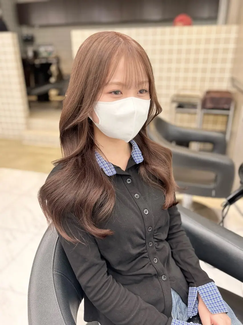 ロング ヘアカラー トリートメント 🤍透明感カラー/ 韓国レイヤー🤍のヘアスタイル