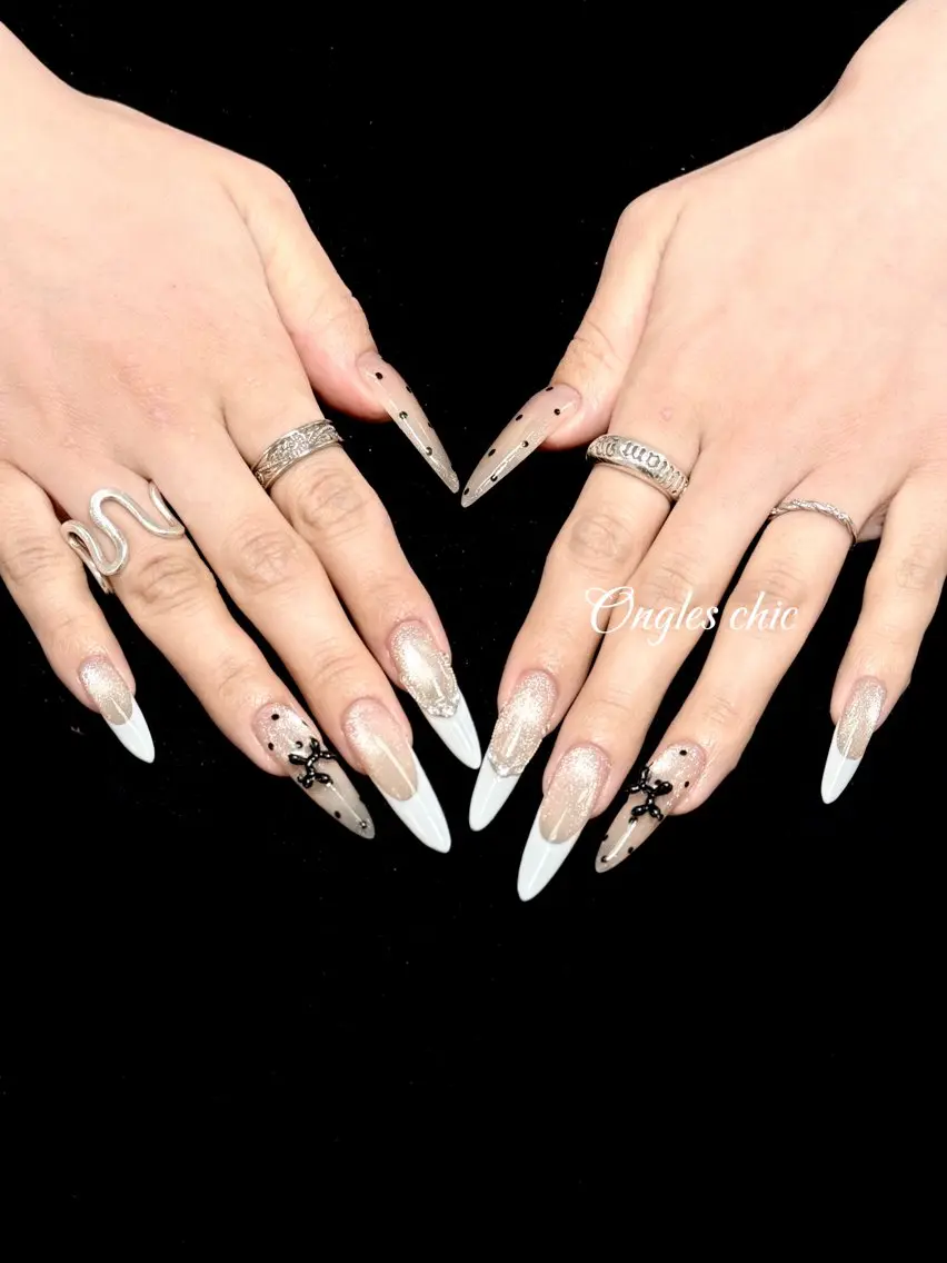 ネイル ハンドネイル ongles chicのネイルデザイン