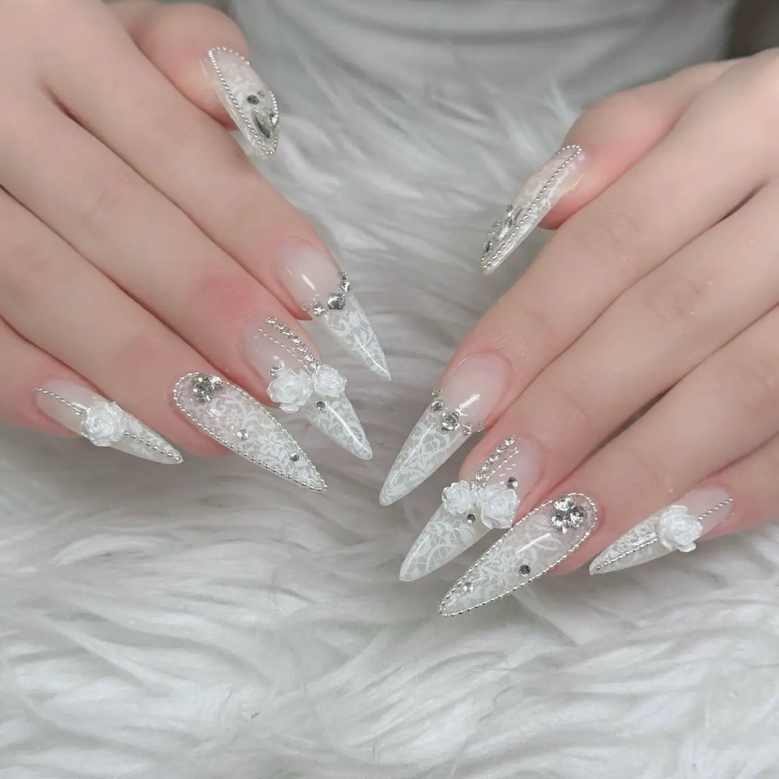 ネイル フットネイル フレンチネイル グラデーション 韓国ネイル ロングネイル ハンドネイル Hani Nail Salonのネイルデザイン
