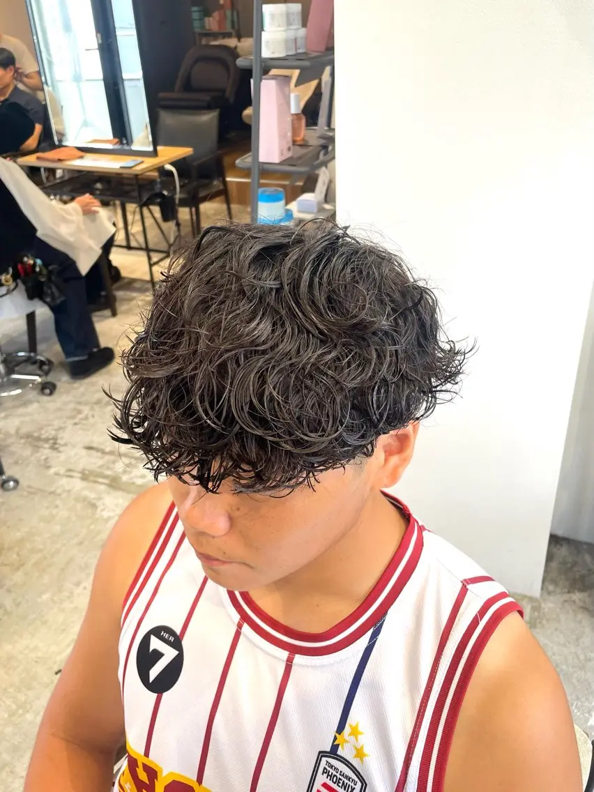 ショート パーマ メンズ メンズパーマ 波巻きパーマ スパイラルパーマ カット パーマ 梅田💥Cut/ Perm💥ふみのヘアスタイル