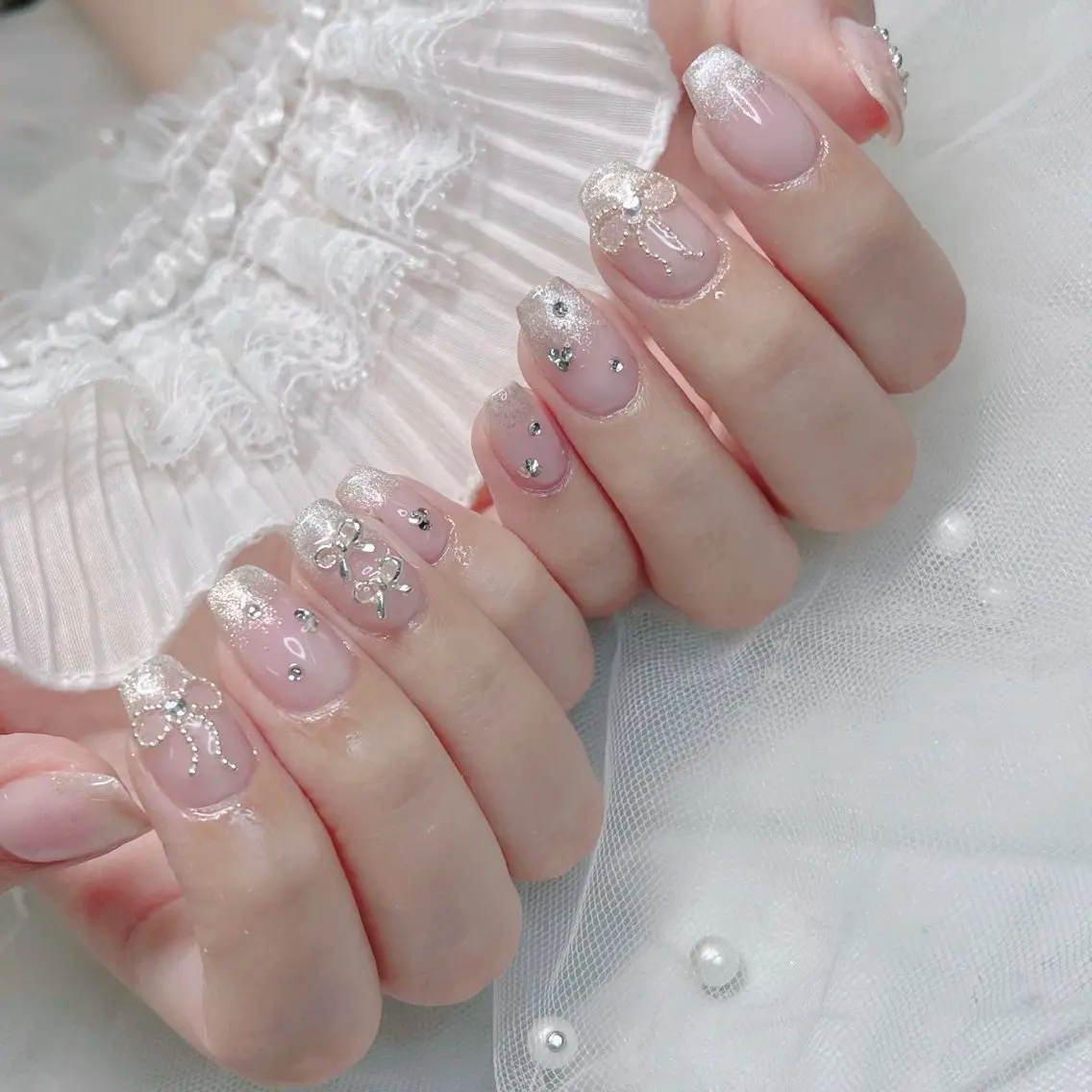 ネイル アートネイル ハンドネイル piyo 🌼*・のネイルデザイン