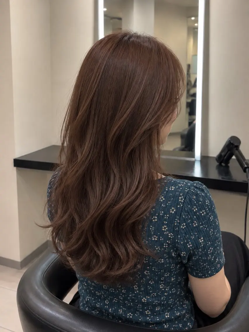 ミディアム カラー ブラウンカラー トリートメント 🌈ウルトワ水素 髪質改善naru🌈のヘアスタイル