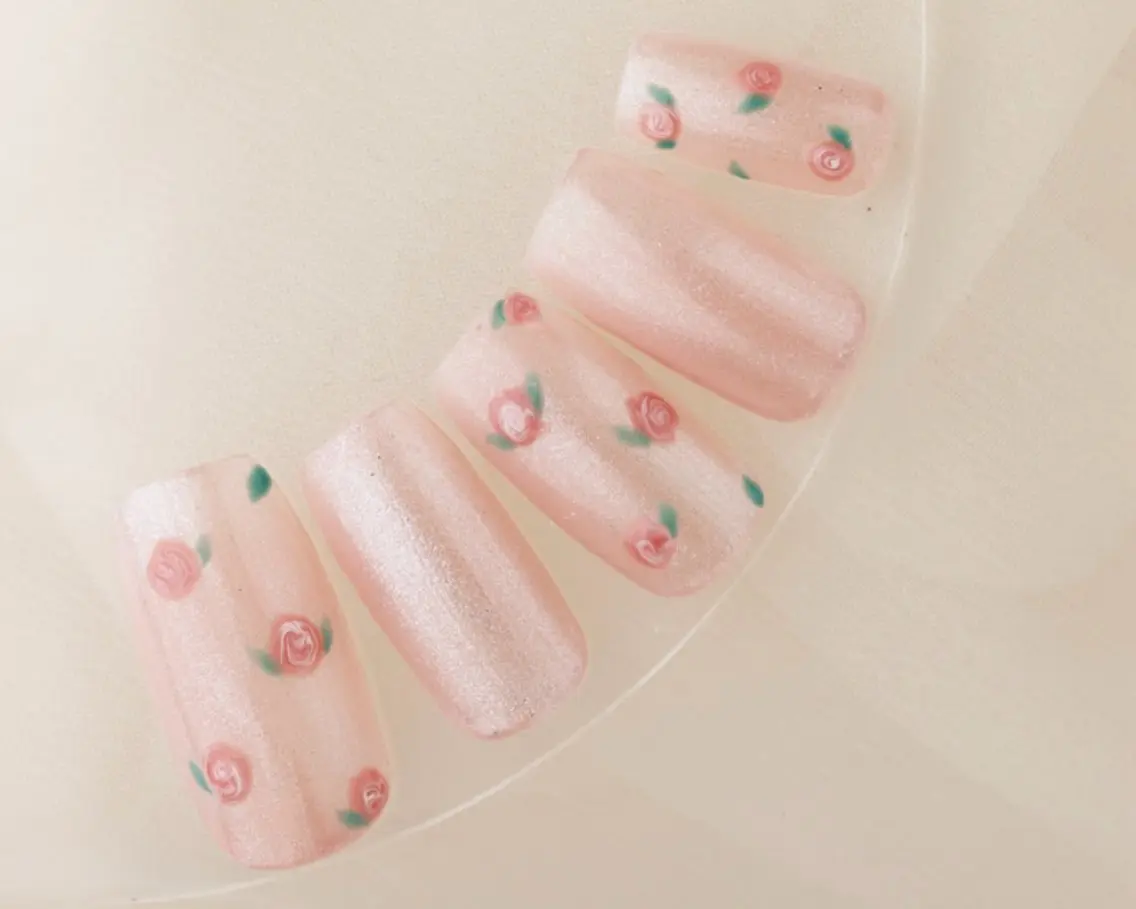 ネイル 春ネイル yuzuka 🍀🖤のネイルデザイン