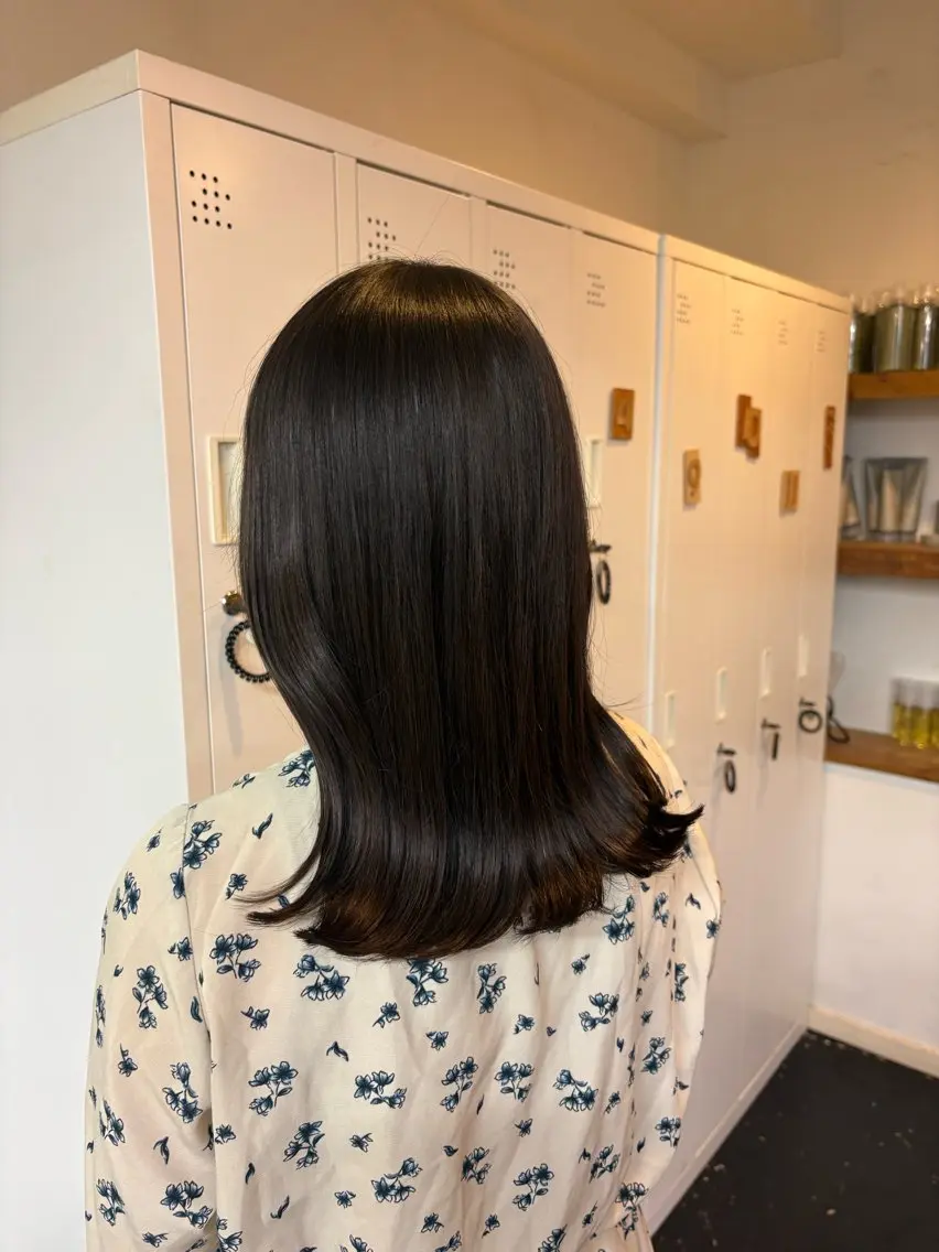 セミロング 外ハネヘア 🍳しながわ はるか🍳のヘアスタイル