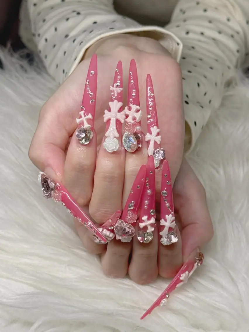 ネイル Lee Nailsのネイルデザイン