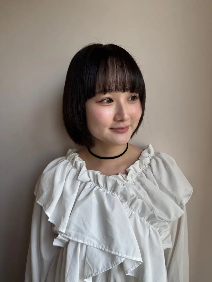 ミディアム カット 縮毛矯正 森田遥奈/透明感カラ ー/似合わせカットのヘアスタイル